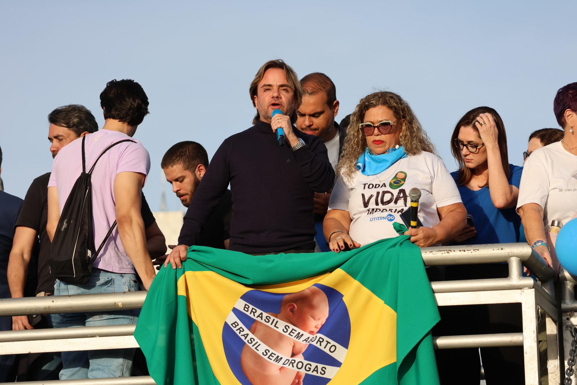 Em defesa da vida e da família